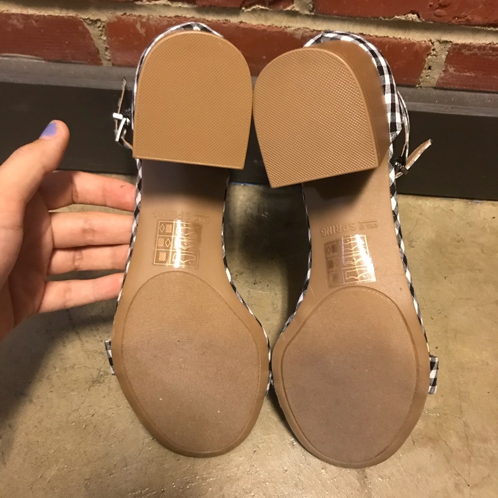 Call it Spring Block heels - Picture 4 of 4